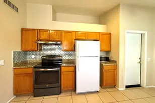 629 N Kenneth Pl, Chandler, AZ 85226 - Photo 3