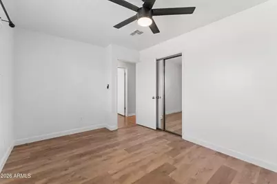 2502 E Beryl Avenue, Phoenix, AZ 85028 - Photo 33
