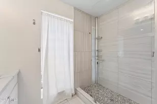 2502 E Beryl Ave, Phoenix, AZ 85028 - Photo 39