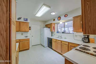 1698 W 15th Lane, Apache Junction, AZ 85120 - Photo 17