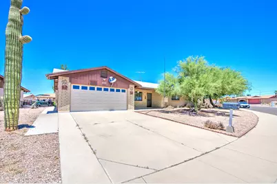 1698 W 15th Lane, Apache Junction, AZ 85120 - Photo 3