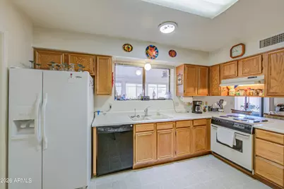 1698 W 15th Lane, Apache Junction, AZ 85120 - Photo 15