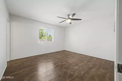 3910 E Shangri La Road, Phoenix, AZ 85028 - Photo 15