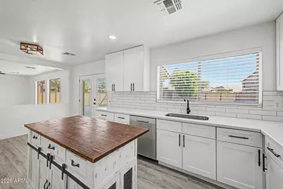 15936 W Central Street, Surprise, AZ 85374 - Photo 17