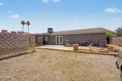 9036 W Royal Palm Road, Peoria, AZ 85345 - Photo 23