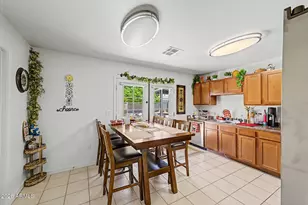 9036 W Royal Palm Rd, Peoria, AZ 85345 - Photo 9