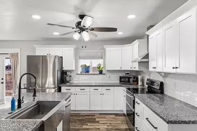5146 N Flores Lane, Casa Grande, AZ 85194 - Photo 17