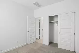 5447 E Darwin Dr, San Tan Valley, AZ 85140 - Photo 21