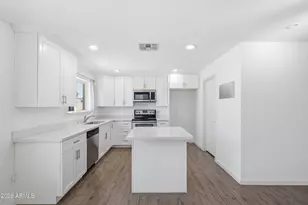 3531 E Campo Bello Dr, Phoenix, AZ 85032 - Photo 11