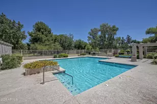 4331 W Kimberly Way, Glendale, AZ 85308 - Photo 17