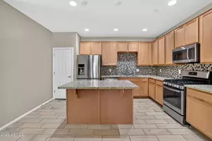 21182 W Hubbell St, Buckeye, AZ 85396 - Photo 11