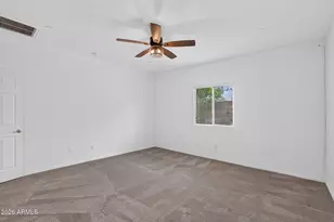 21182 W Hubbell St, Buckeye, AZ 85396 - Photo 27