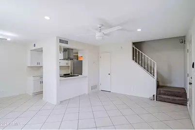 1237 E Lawrence Lane, Phoenix, AZ 85020 - Photo 3