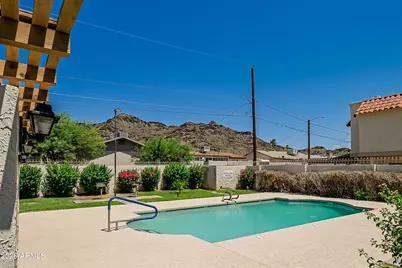 1237 E Lawrence Lane, Phoenix, AZ 85020 - Photo 25