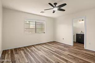 21827 N 40th Way, Phoenix, AZ 85050 - Photo 19