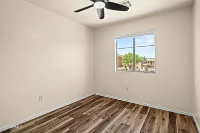 21827 N 40th Way, Phoenix, AZ 85050 - Photo 25