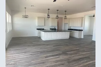 2079 W Moon Dust Trail, San Tan Valley, AZ 85144 - Photo 5