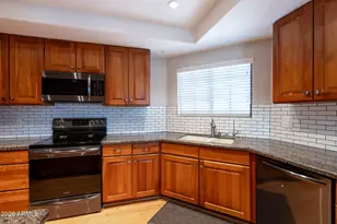 8852 S Taylor Dr, Tempe, AZ 85284 - Photo 19