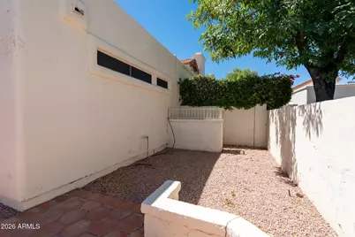 8852 S Taylor Drive, Tempe, AZ 85284 - Photo 41