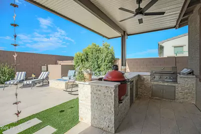 17072 W Poinsettia Drive, Surprise, AZ 85388 - Photo 3