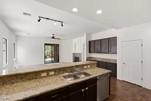 1036 Wagner Pl, Sierra Vista, AZ 85635 - Photo 7