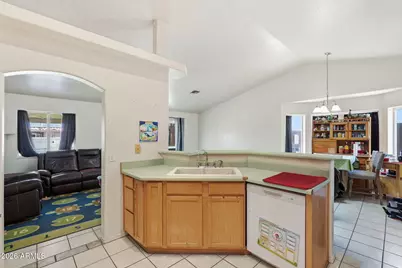 9584 W Tinajas Drive W, Arizona City, AZ 85123 - Photo 11