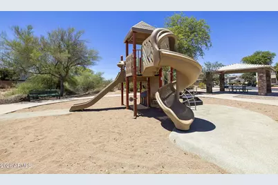 10206 E Isleta Avenue, Mesa, AZ 85209 - Photo 93