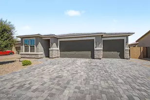 1230 E Gabrilla Dr, Casa Grande, AZ 85122 - Photo 1