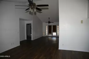 1326 E Taro Ln, Phoenix, AZ 85024 - Photo 9