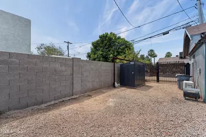 537 W Willetta Street, Phoenix, AZ 85003 - Photo 15