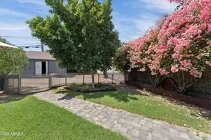 537 W Willetta St, Phoenix, AZ 85003 - Photo 11