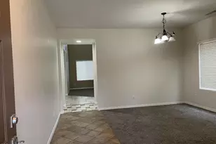 2018 W Davis Rd, Phoenix, AZ 85023 - Photo 3