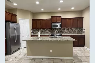 2018 W Davis Road, Phoenix, AZ 85023 - Photo 7