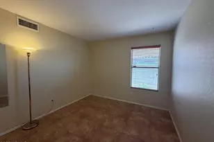 1289 W Maria Ln, Tempe, AZ 85284 - Photo 15