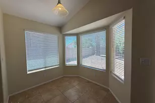 1289 W Maria Ln, Tempe, AZ 85284 - Photo 9