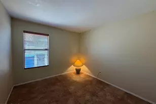 1289 W Maria Ln, Tempe, AZ 85284 - Photo 17