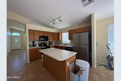 1289 W Maria Lane, Tempe, AZ 85284 - Photo 5