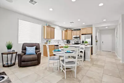 21300 N 262nd Drive, Buckeye, AZ 85396 - Photo 15