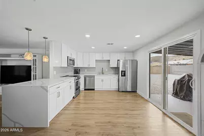 1523 W Surrey Avenue, Phoenix, AZ 85029 - Photo 11