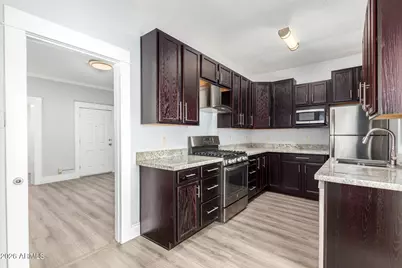 818 N 7th Street #Apt 2, Phoenix, AZ 85006 - Photo 3