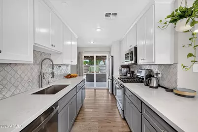 2309 W Flower Street, Phoenix, AZ 85015 - Photo 9