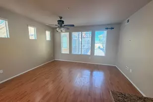 3250 W Greenway Rd, Phoenix, AZ 85053 - Photo 7