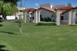 8709 N Shadow Ln, Peoria, AZ 85345 - Photo 5