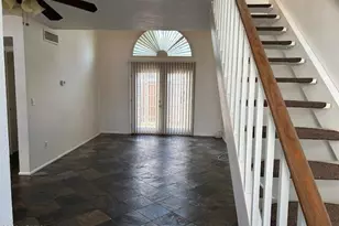 8709 N Shadow Ln, Peoria, AZ 85345 - Photo 9