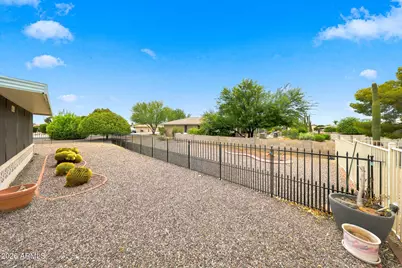 15410 N Ridgeview Road, Sun City, AZ 85351 - Photo 39