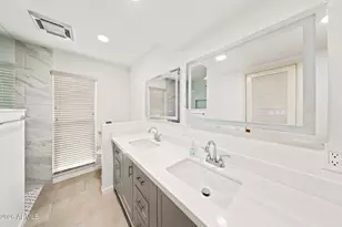 15410 N Ridgeview Rd, Sun City, AZ 85351 - Photo 21