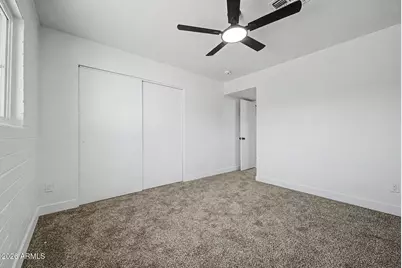 1703 W Carter Road, Phoenix, AZ 85041 - Photo 23