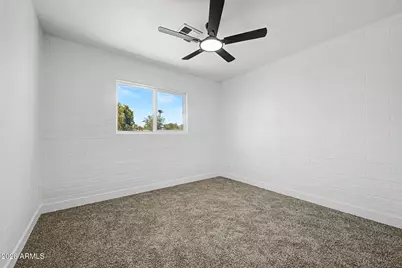 1703 W Carter Road, Phoenix, AZ 85041 - Photo 17