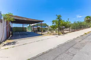 37 N Kellner Ave, Superior, AZ 85173 - Photo 7