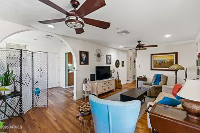 37 N Kellner Avenue, Superior, AZ 85173 - Photo 3